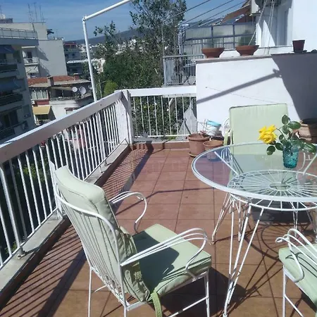 Cozy Penthouse Next To Metro Station Apartment Thessaloniki Exterior photo