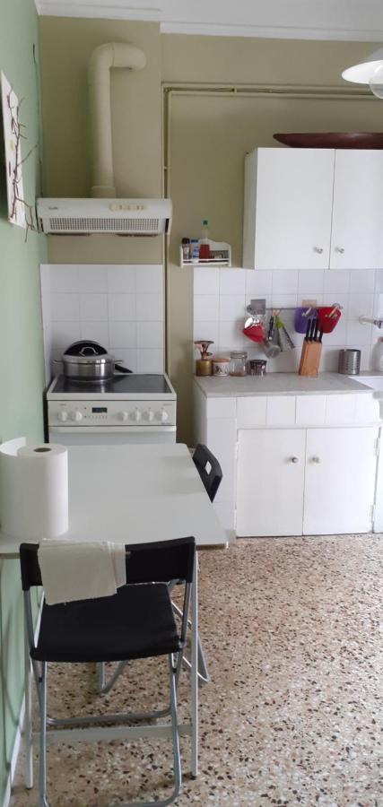 Cozy Penthouse Next To Metro Station Apartment Thessaloniki